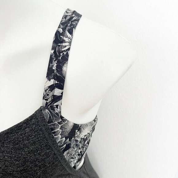 Lululemon Rest Less Tank In Flowabunga EUC Size 6 - Picture 6 of 14